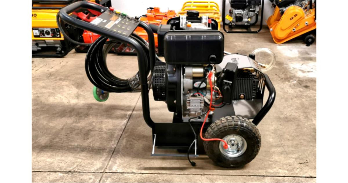 High Pressure Washer - Diesel Engine