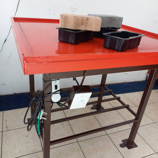 Vibrating Table